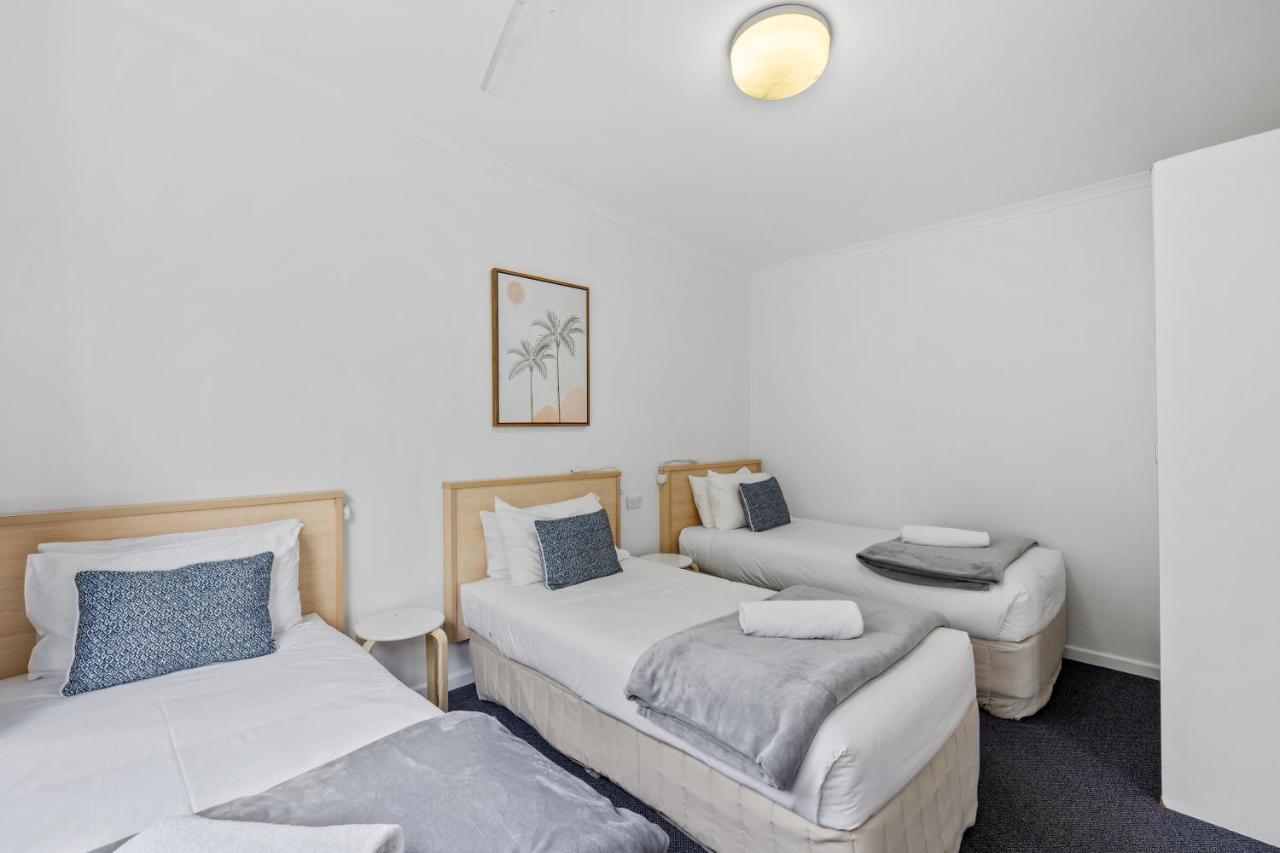 Ocean Park Motel & Holiday Apartments 콥스 하버 외부 사진