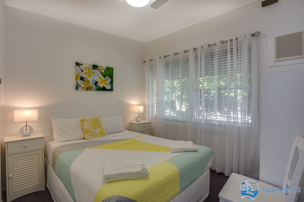 Ocean Park Motel & Holiday Apartments 콥스 하버 외부 사진