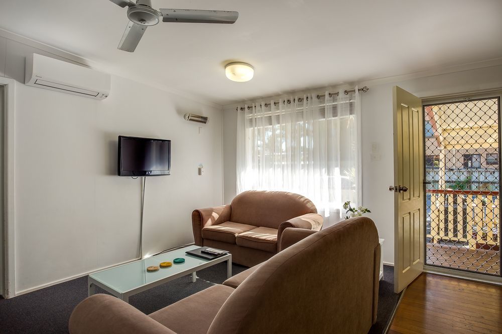 Ocean Park Motel & Holiday Apartments 콥스 하버 외부 사진